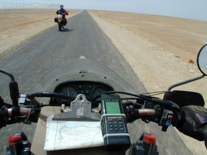 On the way to "El Alamein" (WW2 last battlefield in Africa) Western desert. July 2000(see next pic)