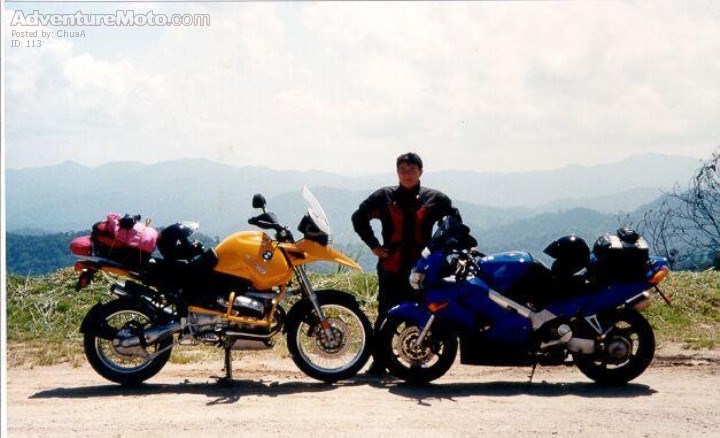 Highest point of East-West Highway(Grik Highway), Me with the GS and the VFR800
