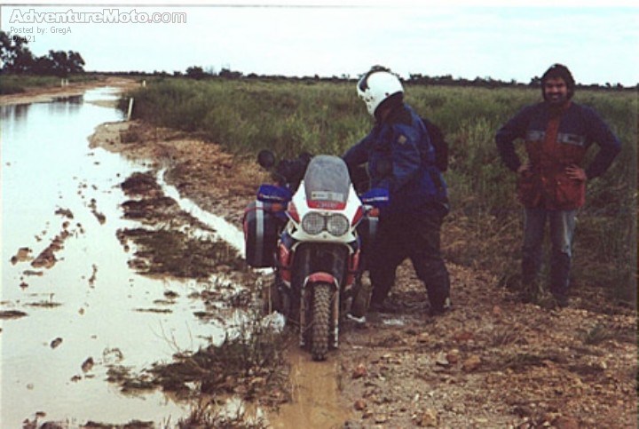 I guess I took a wrong line, Bogged to the bashplate in the Cooper Creek floods