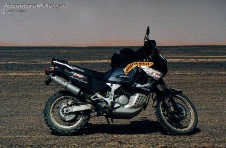 Erg Chebbi - This photo represents my fist contact with the Saharian Desert, with the Erg Chebbi as background