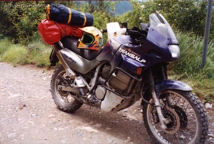 my Transalp - Arrow exaust, K&N Filter, Dynojet Kit, WP Fork Spring, Hyperpro Rear Spring, MIchelin T63 Tires