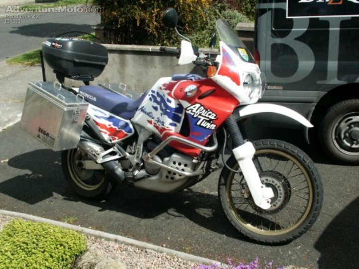 Outside my house - Taken after I changed the front mudguard to an Acerbis Baja, for the scrambler look!