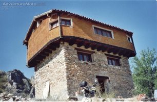 Casa curiosa en Santamera