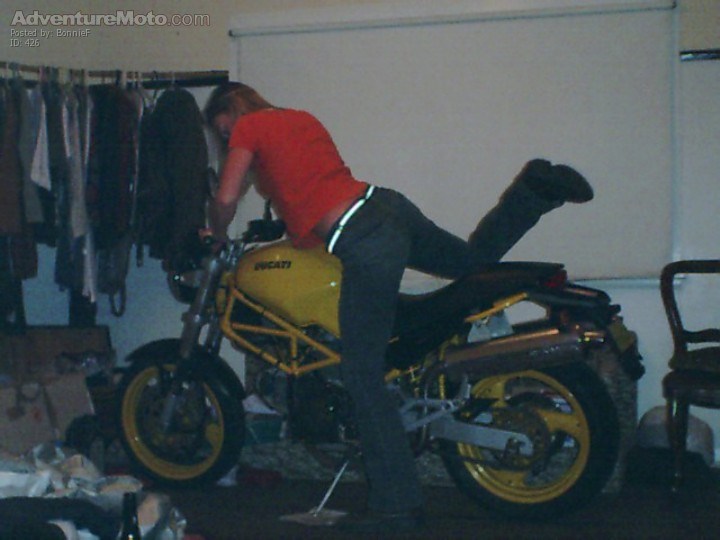 an upgrade from the dusty TTR 250 - Ok, so it's not an 'adventure' bike, but don't worry, I'll make it one :)