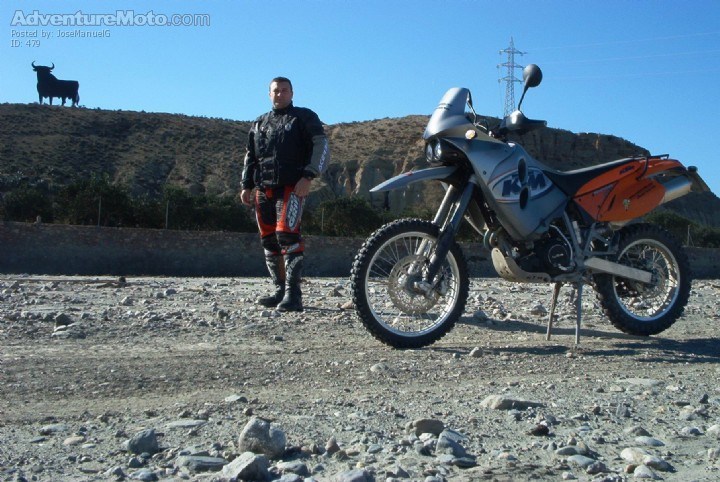 Oooooleeee!! - Huskyboy in rio Andarax. Almeria