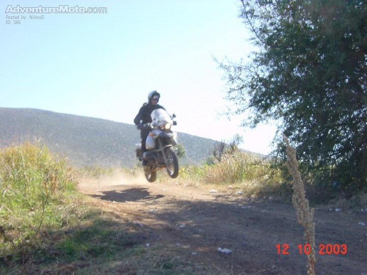 R 1150 GS Adventure on air!! 
MOTO ADVENTURES - Nikos Spanos - The tank on air..