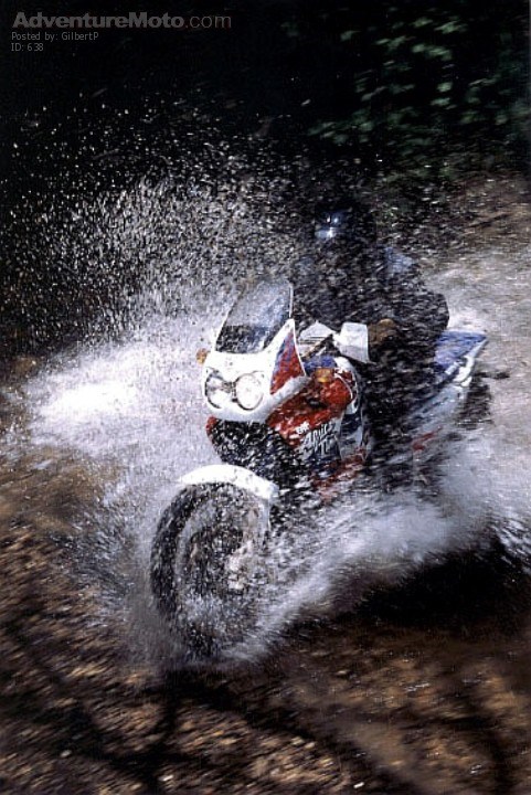 Power in water - Crossing a quite large river, quite quickly...